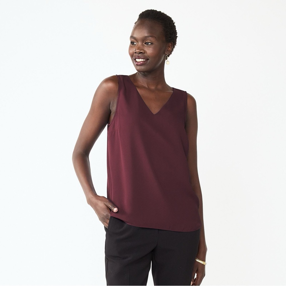 Women's Nine West V-Neck Tank Top - Plum/maroon